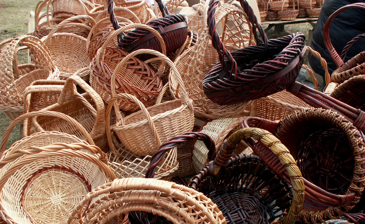 How to Make Your Own Handcrafted Decorative Bowls